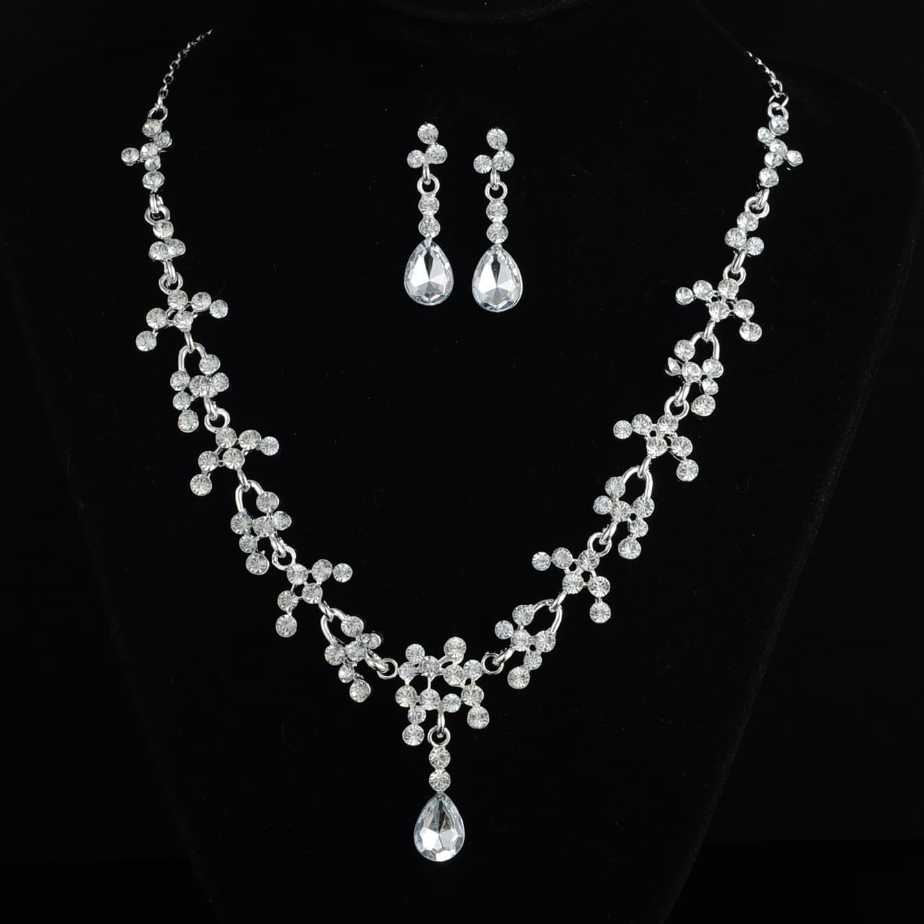 Bridal jewelry, necklace, earring set, wedding dress, jewelry