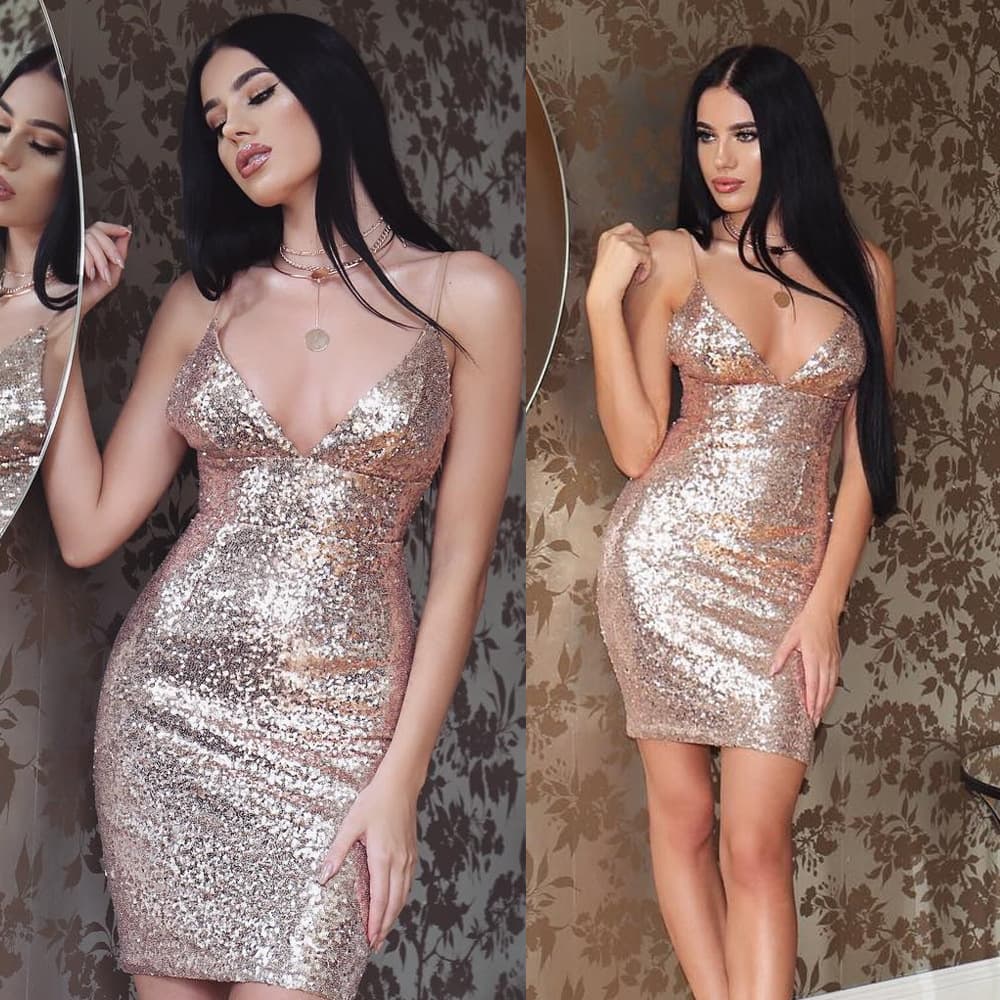 Robe à bretelles à paillettes