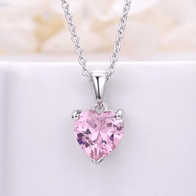 Collier cœur pierre