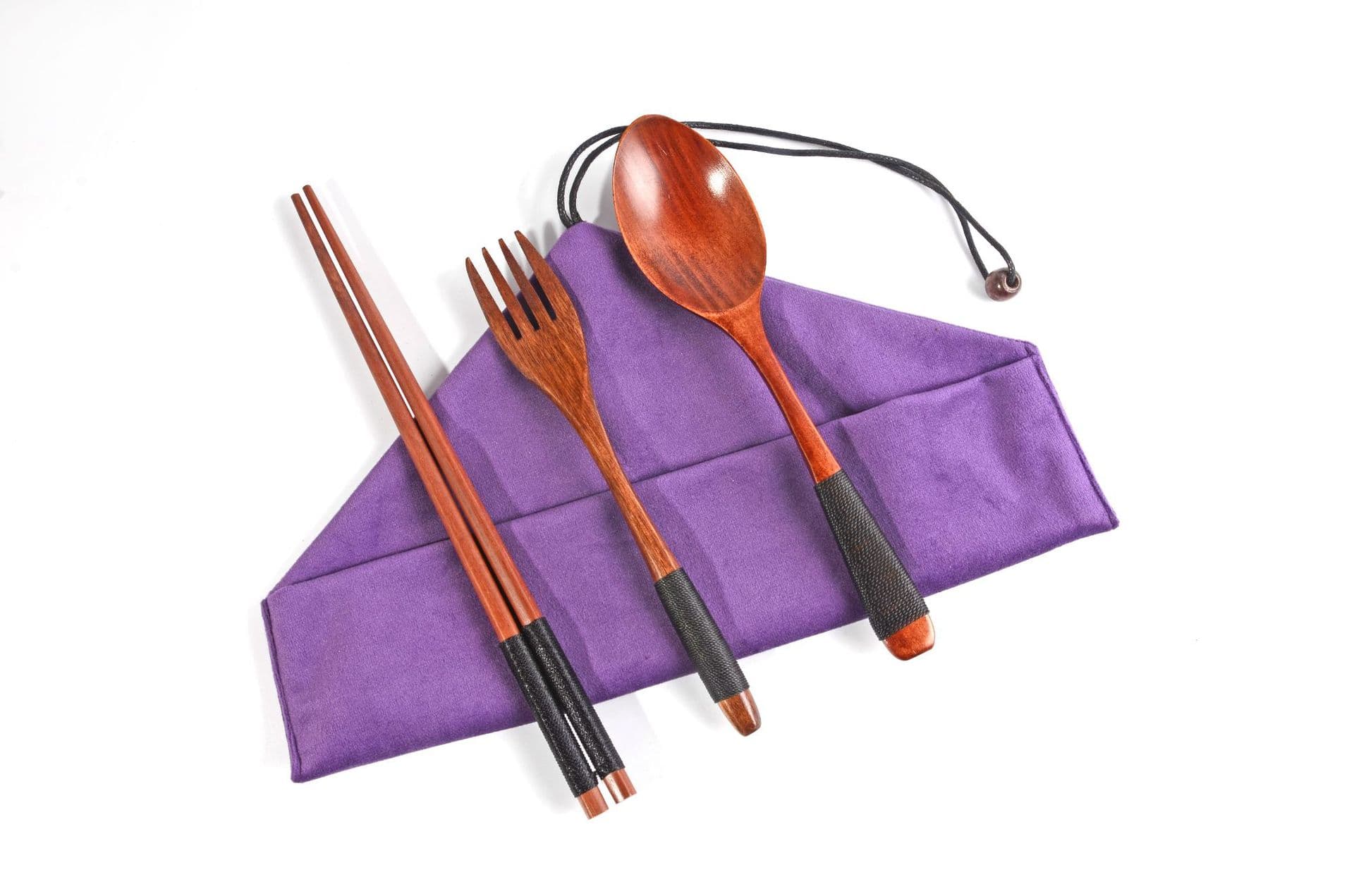 Set de couverts en bois
