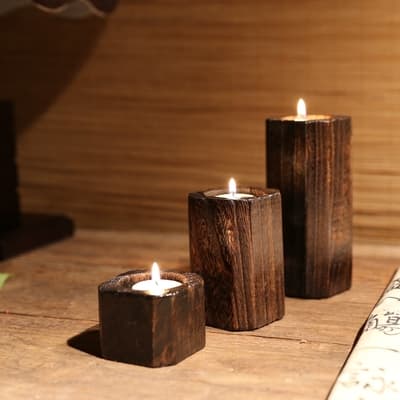 Bougeoir en bois massif