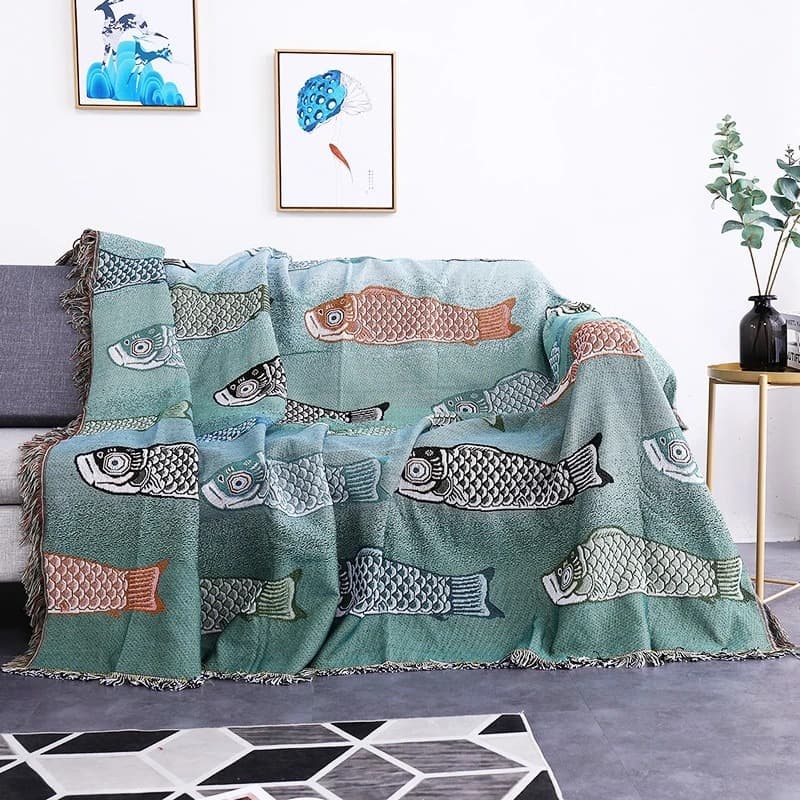 Jeté tissé motif carpes koï