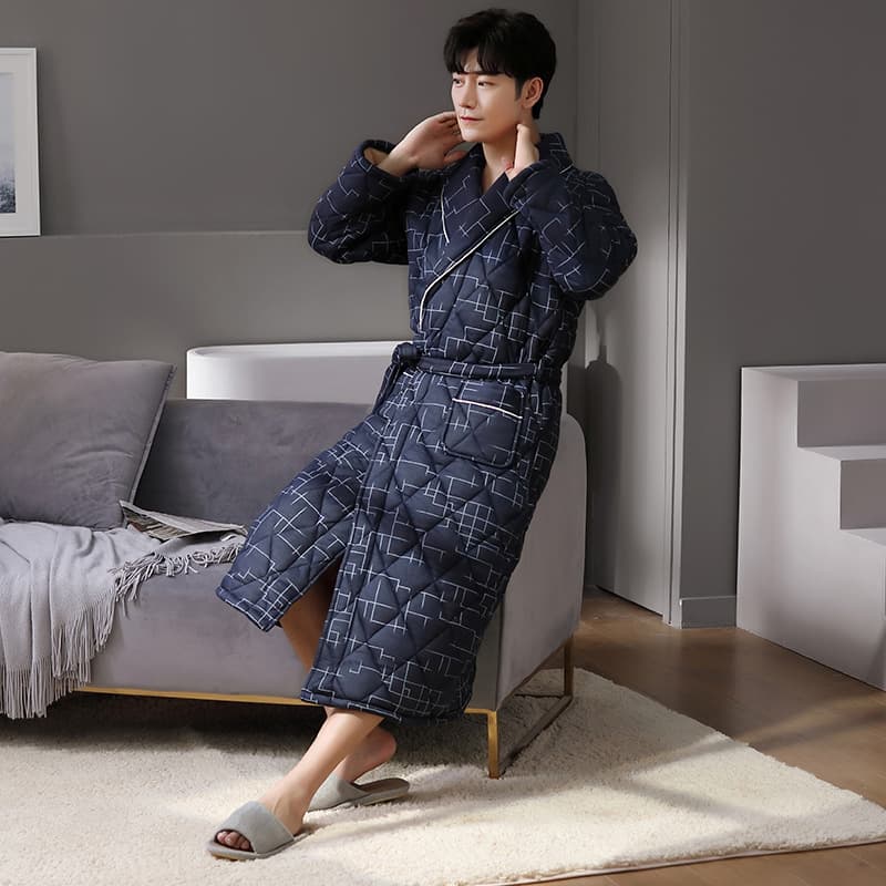 Pure Cotton Long Sleeved Autumn And Winter Thin Quilted Bathrobe