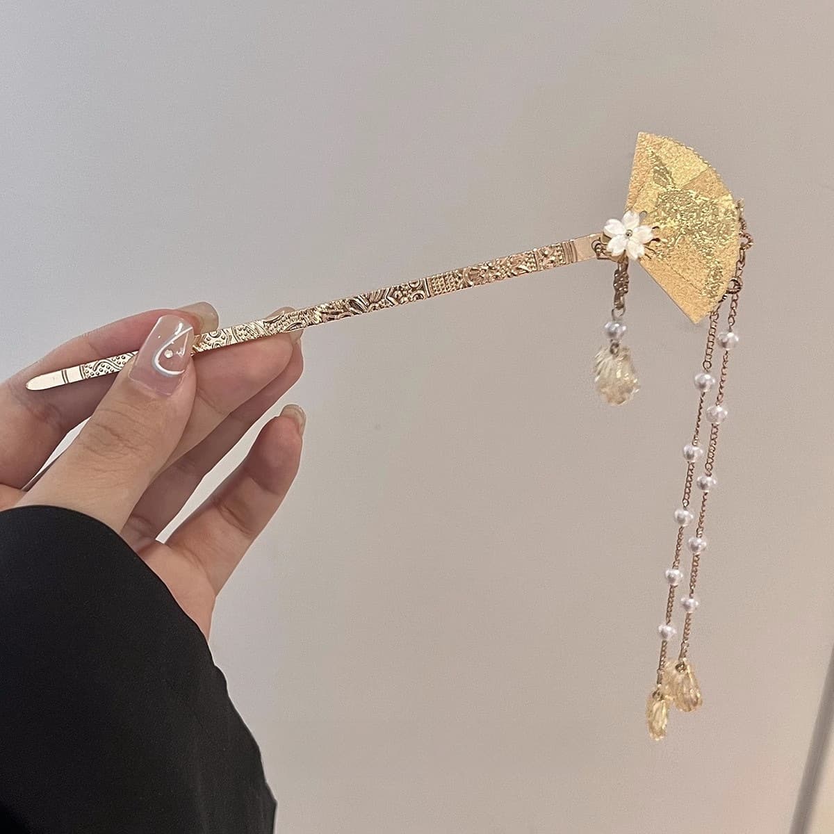 Antique temperament updo pin High-end sense