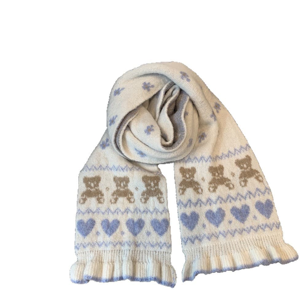 Double-Sided jacquard knit scarf with bear and heart pattern warm