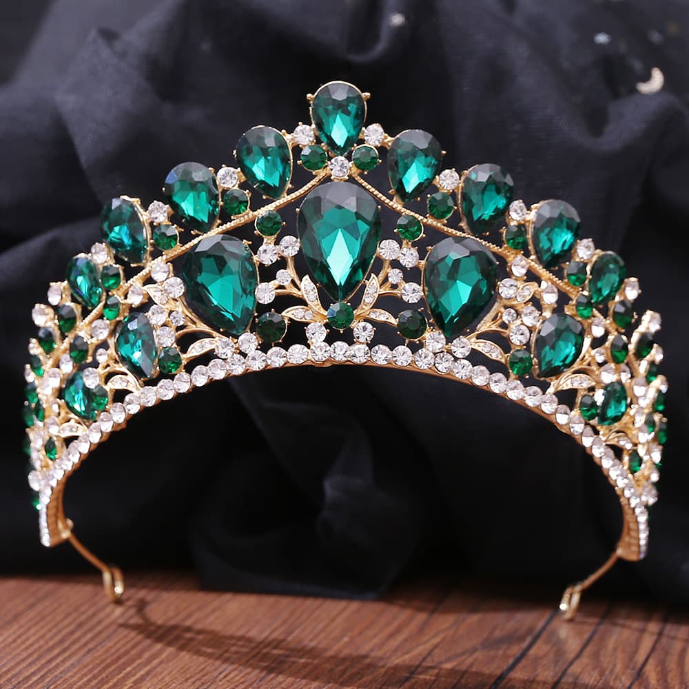 Bridal knot and makeup crown