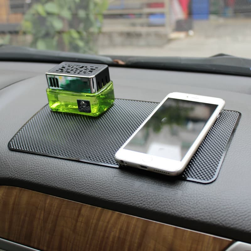 Car mat large mesh pattern Super sticky 180 degrees can not be summer