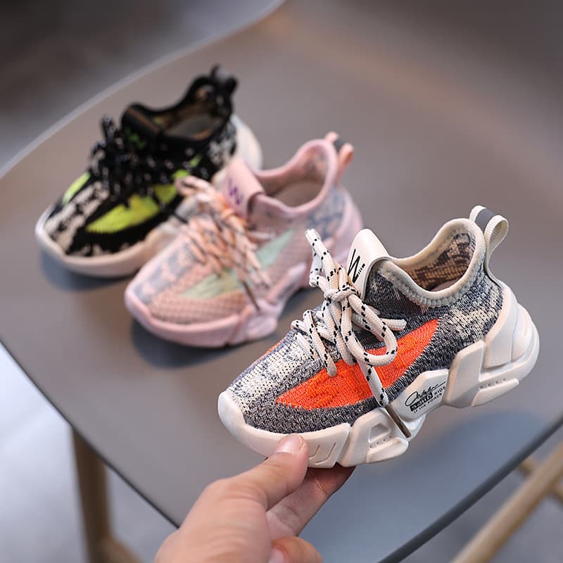 Boys and girls net sports shoes walking