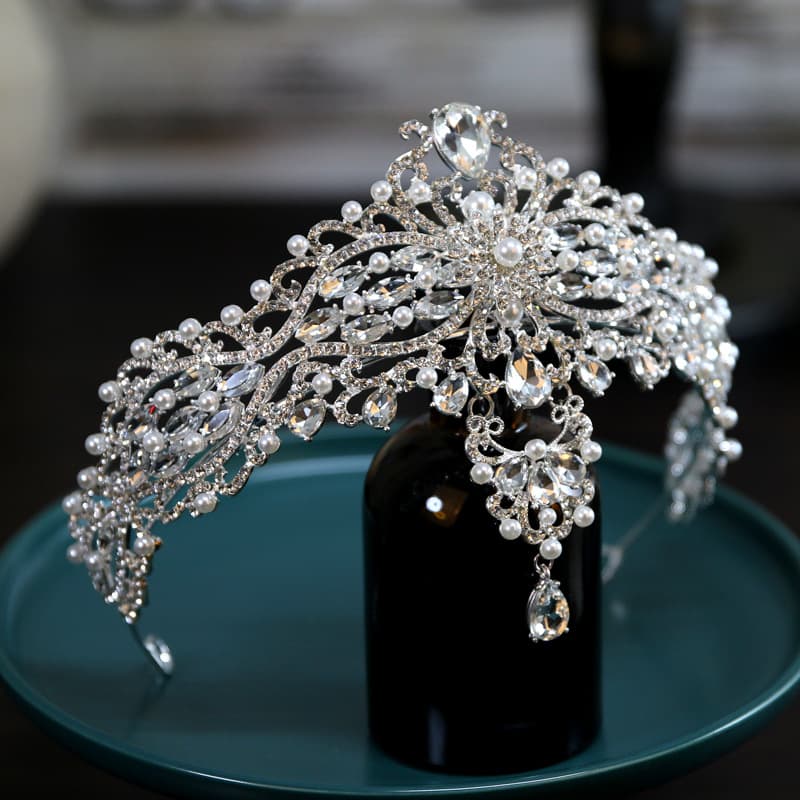 Baroque bride crown headwear