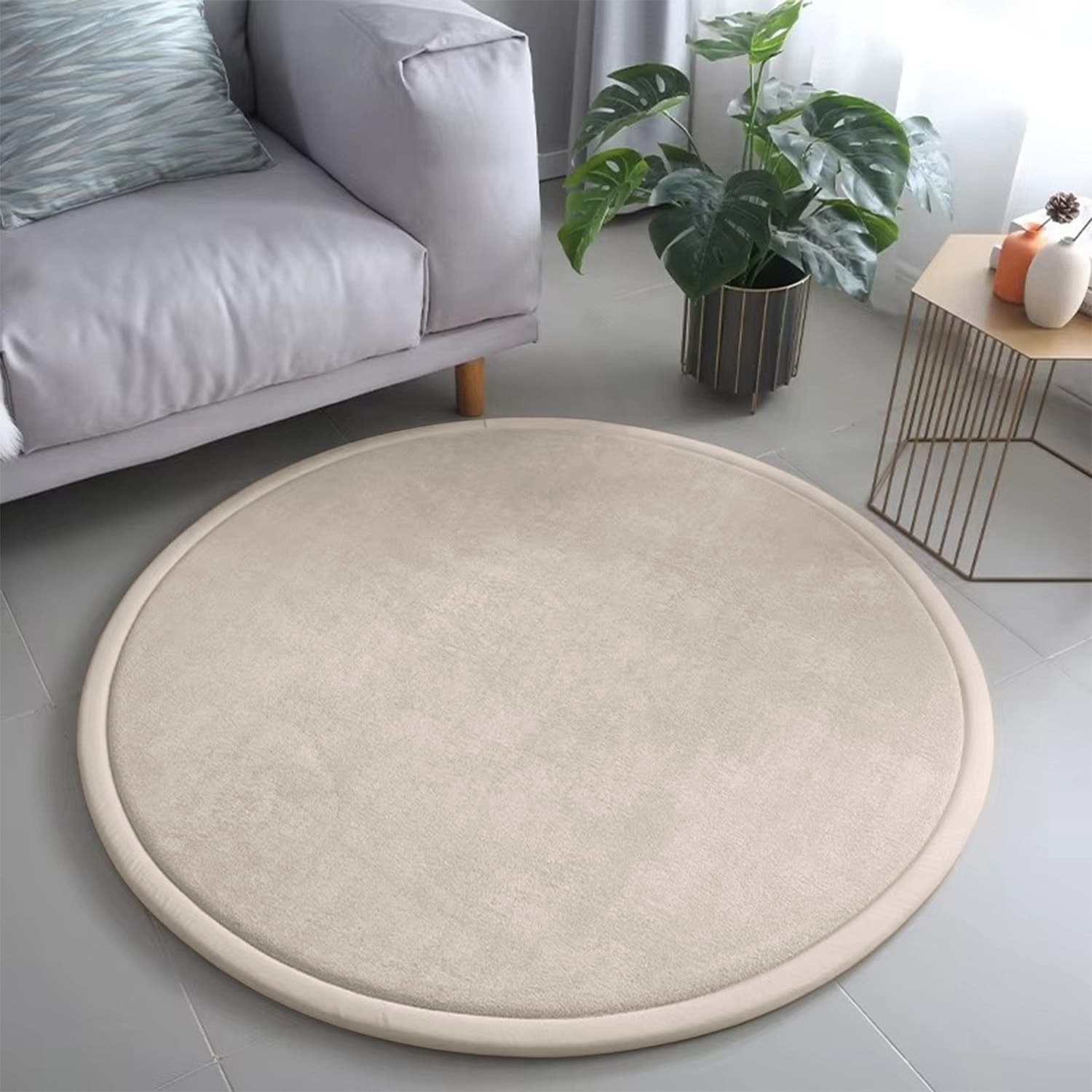 Round thickened sponge floor mat